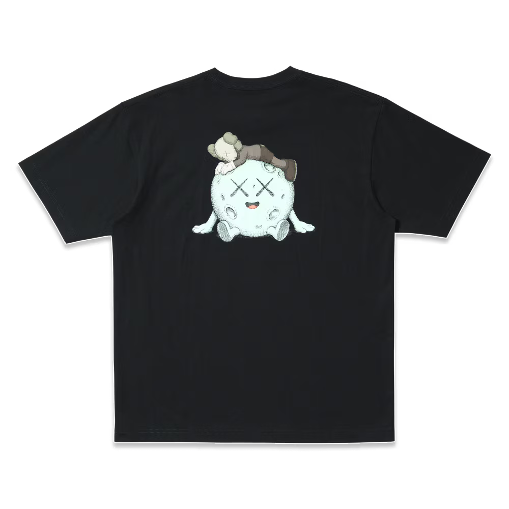 Uniqlo Kaws Universe TALLA L